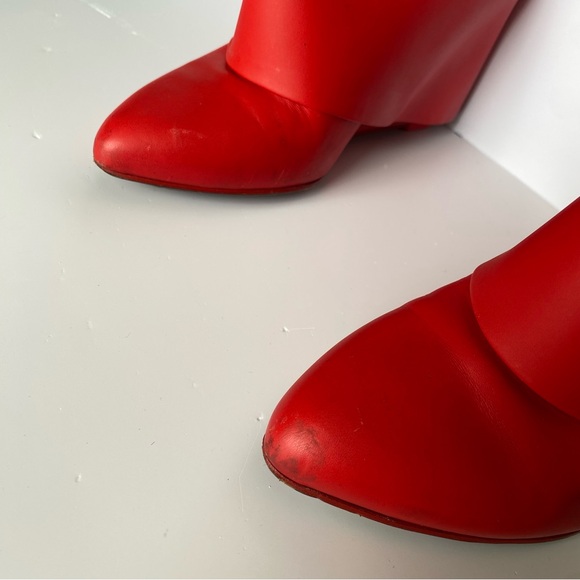 Givenchy Red Ankle Shark Boots - Size 41 - Old Style - Picture 15 of 16
